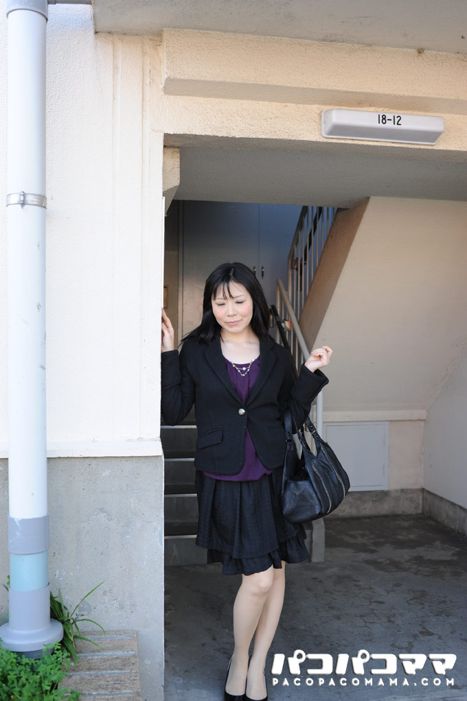  アナルプラグ装着野外デート