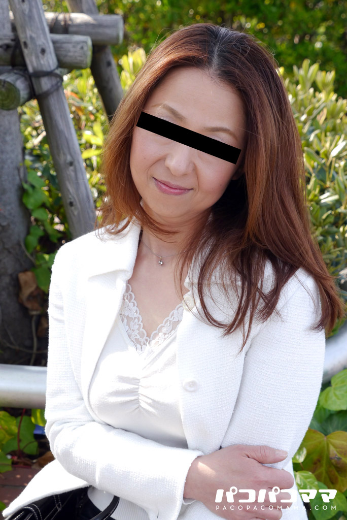  ごっくんする人妻たち51 ～3連発！小さなお口に注ぎ込む～