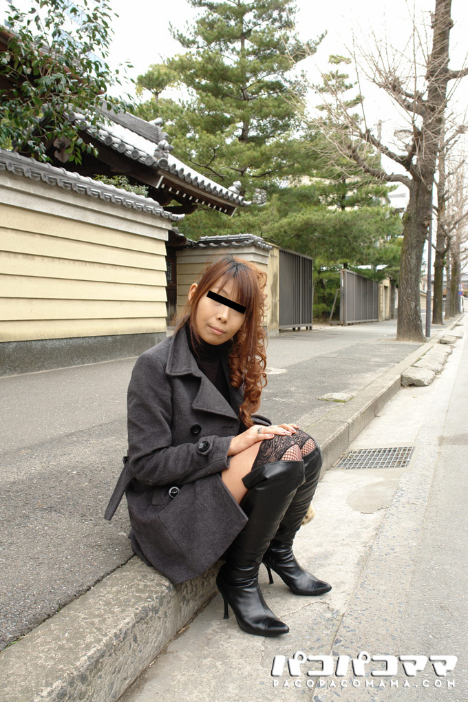  パイパン妻を陵辱拘束