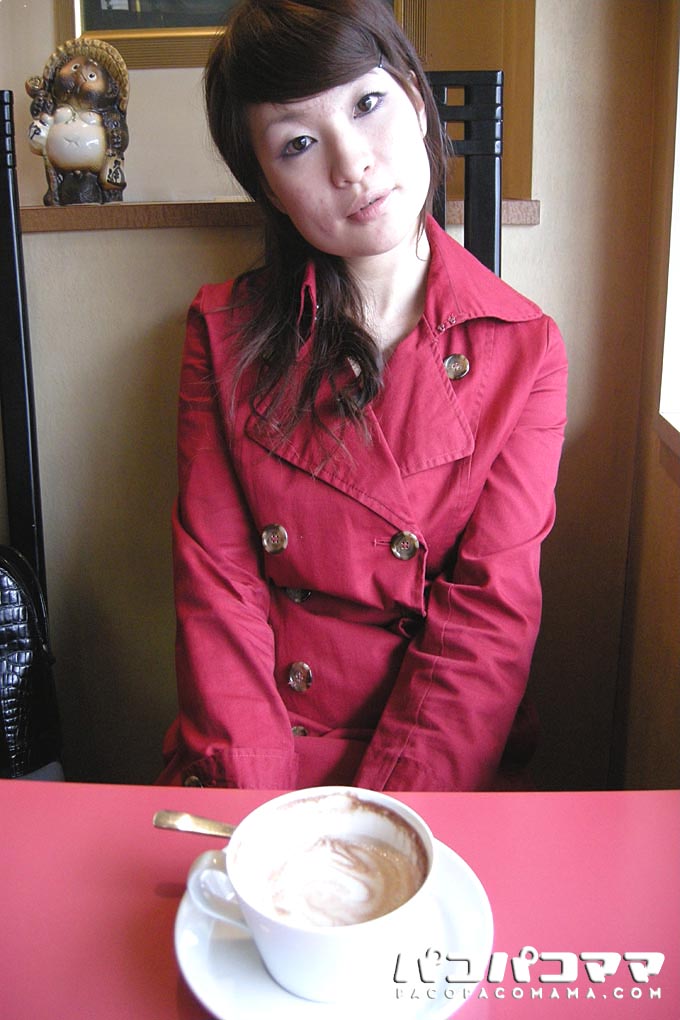  奥手な巨乳妻