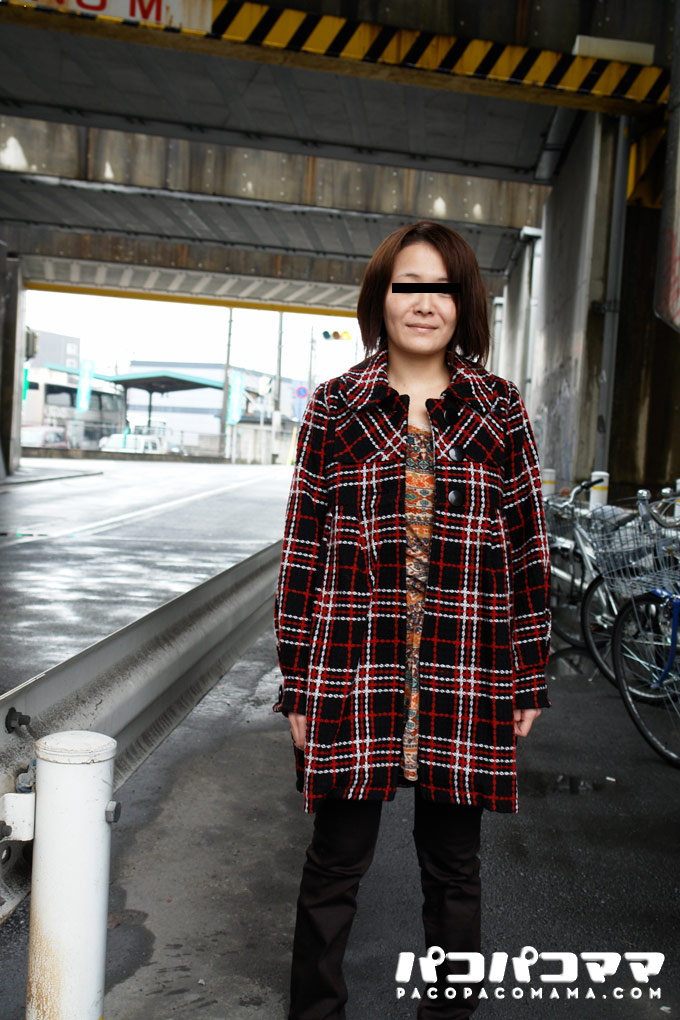  家族も知らないギラギラする私　?ダサい熟女が奇跡の大変身?