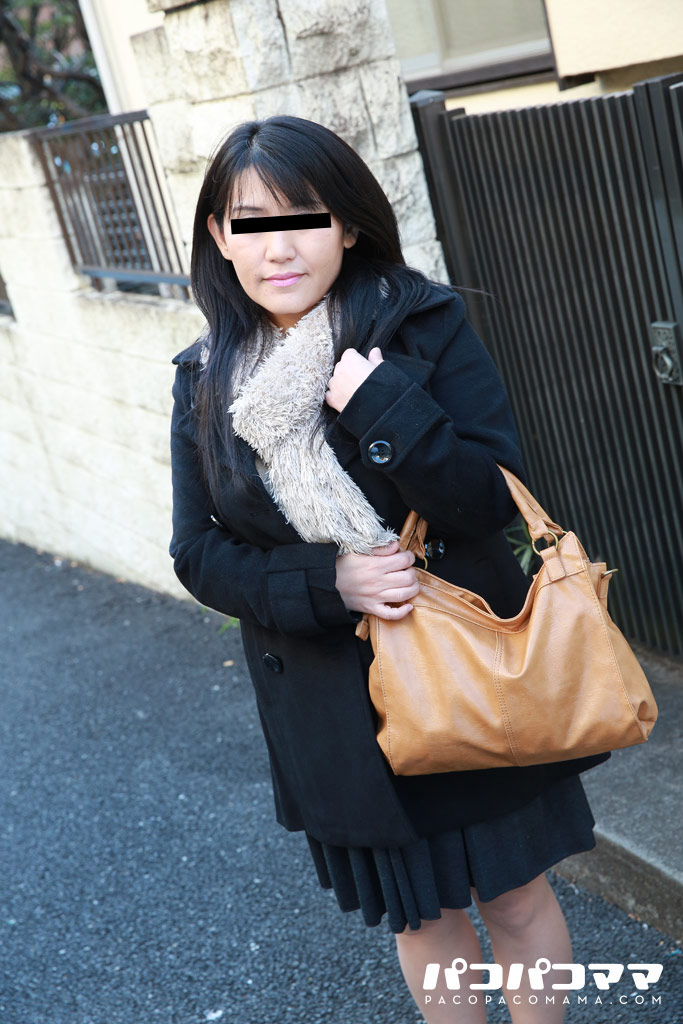  人妻デート ～欲しい！挿れたいと懇願しまくる破廉恥熟女に中出し～