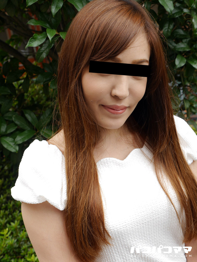  息を呑むほどの美人妻ととことんヤリまくって中出し